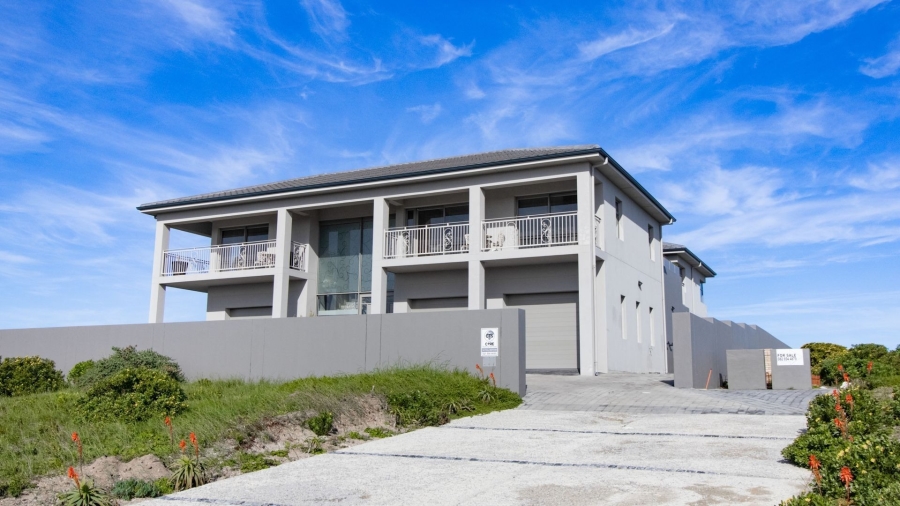 6 Bedroom Property for Sale in Kleinbaai Western Cape
